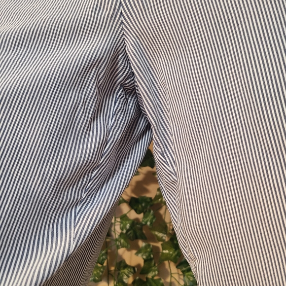 S.C. & Co Women's Striped Blue White Bodycon Casual Knee Lenght Short size 6 - Picture 7 of 12